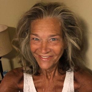 Meet your Posher, Eileen